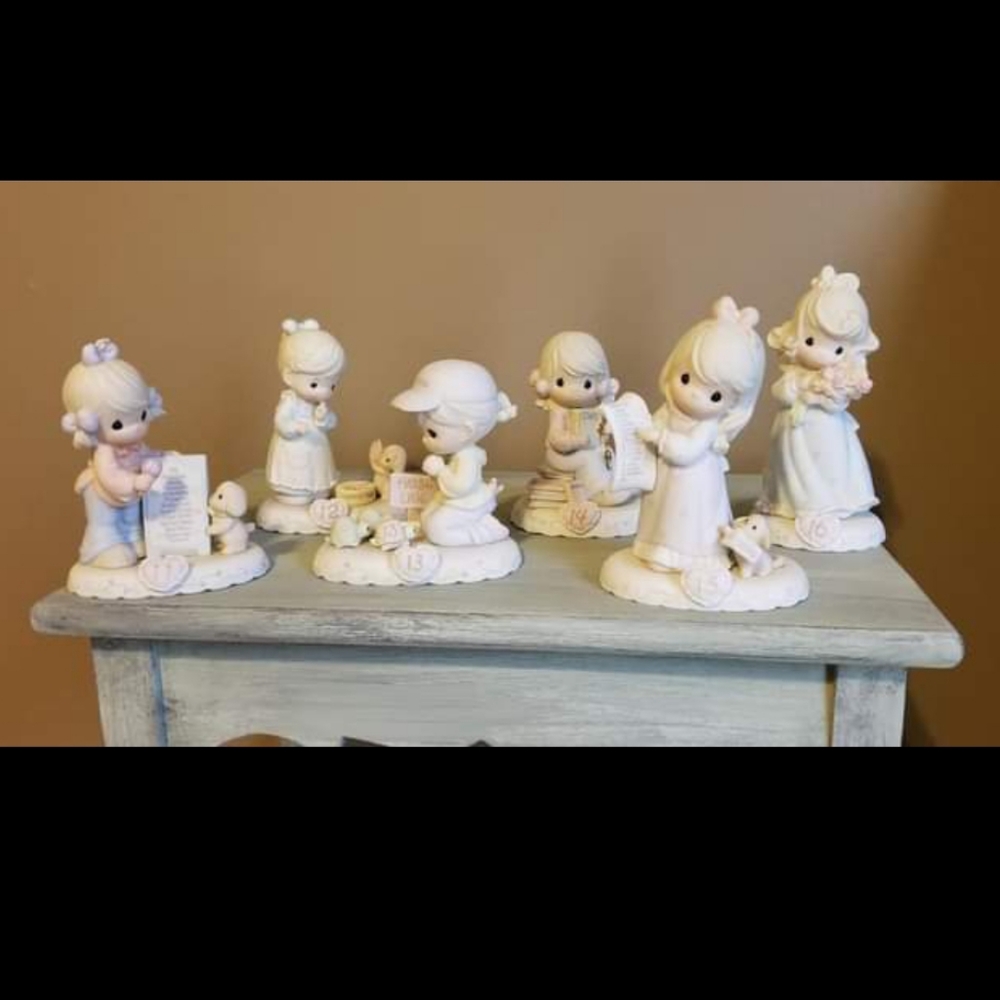 Precious Moments Figurines